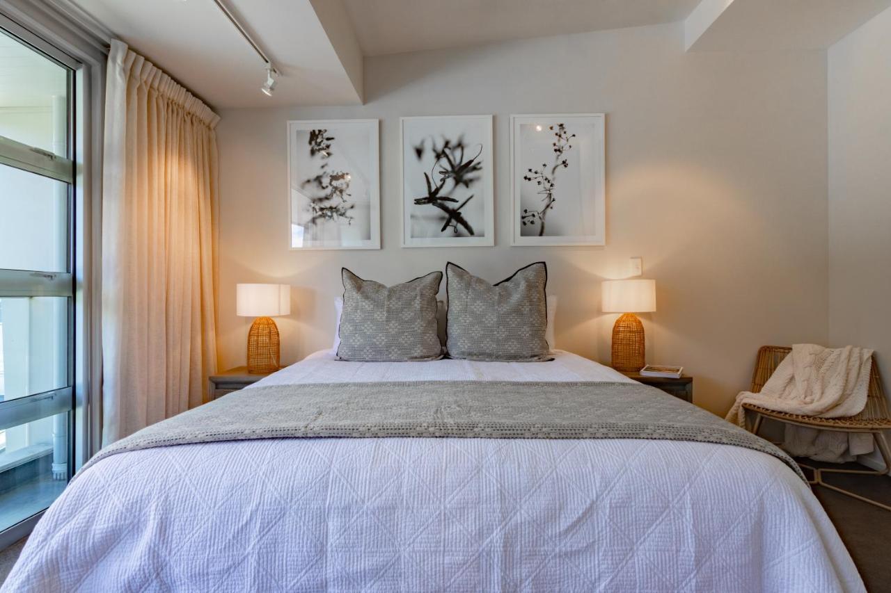 Апартаменти Stylish Haven Luxury Interiors In Prime Location Квінстаун Екстер'єр фото