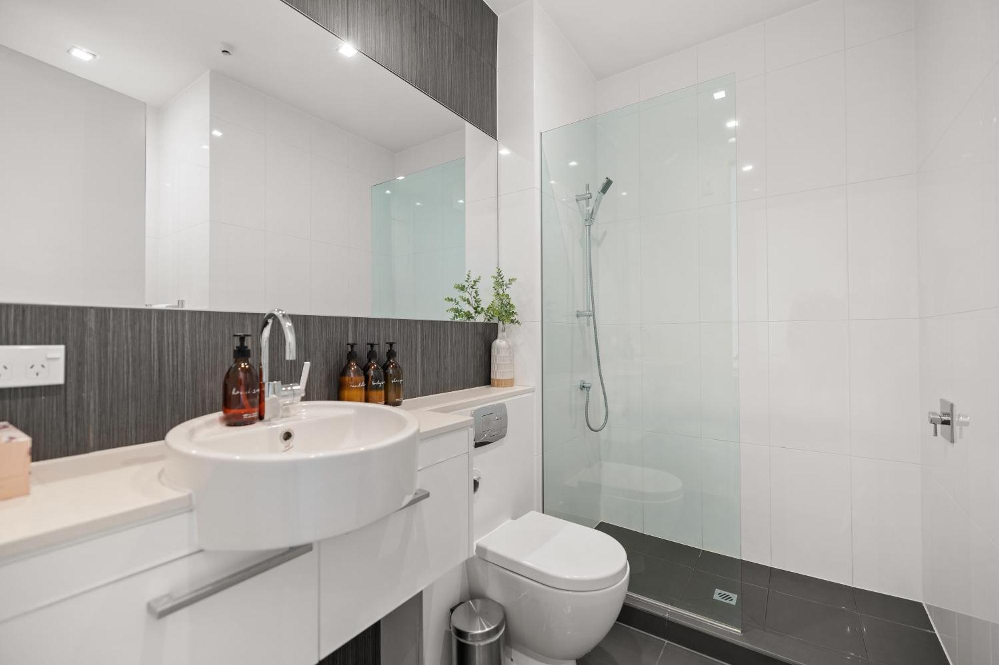Апартаменти Stylish Haven Luxury Interiors In Prime Location Квінстаун Екстер'єр фото